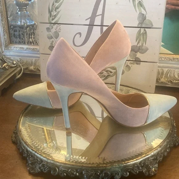 Vintage Signature Blush and Cream Dana Stiletto Heels Size 9 - Picture 15 of 15